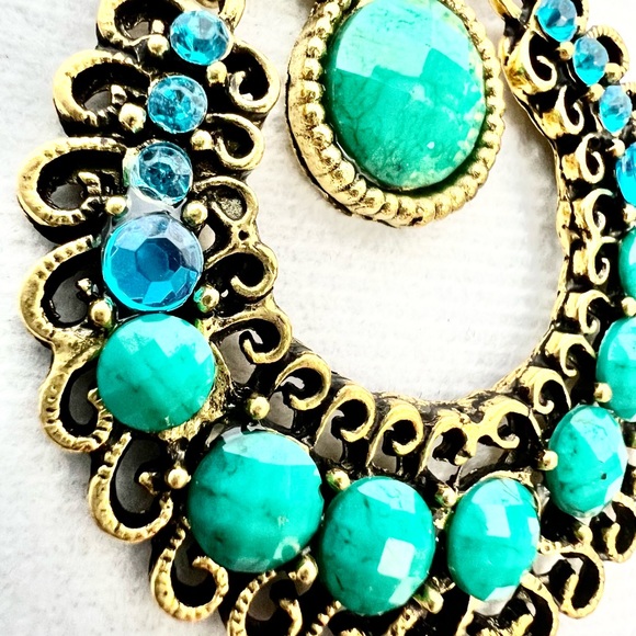 🦕⚜️Turquoise & Gold Antiqued Boho Dangle Drop Hook Earrings ✨NEW!✨ - Picture 2 of 6